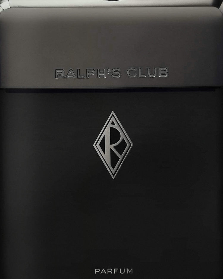 Detalle del frasco de Ralph's Club Parfum de Ralph Lauren