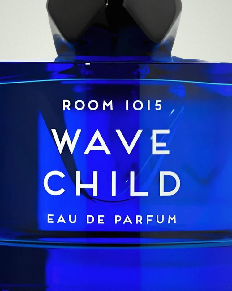 Detalle de la etiqueta de Wave Child de Room 1015
