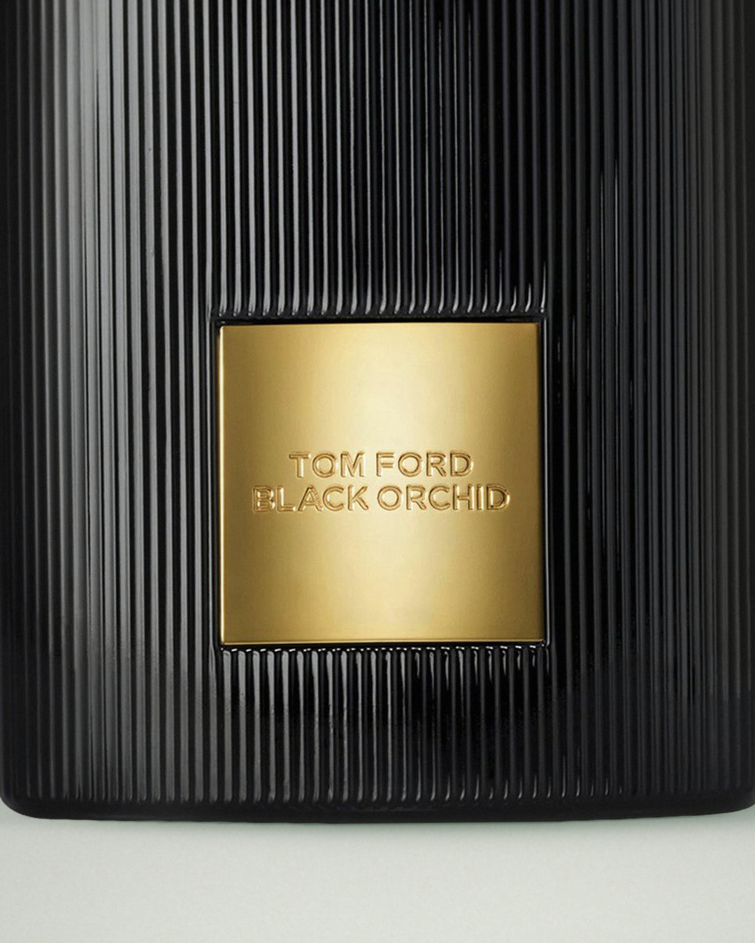 Detalle de la etiqueta de Black Orchid de Tom Ford