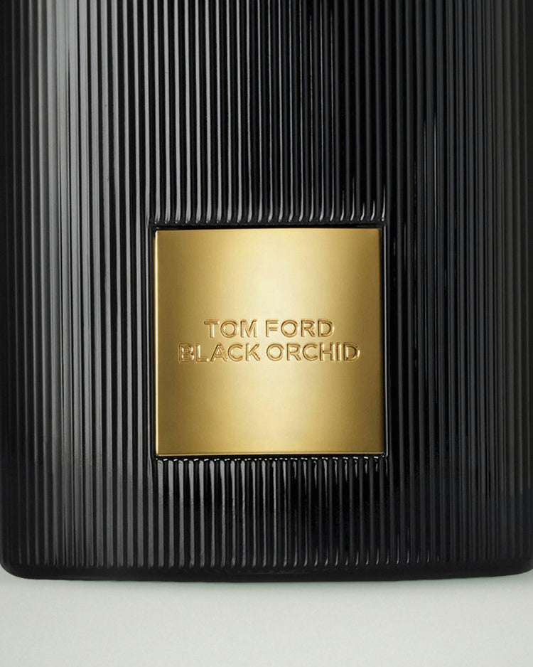 Detalle de la etiqueta de Black Orchid de Tom Ford