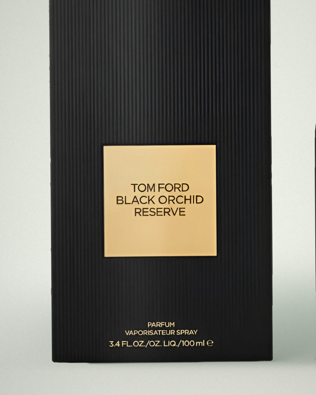 Detalle de la caja de Black Orchid Reserve de Tom Ford