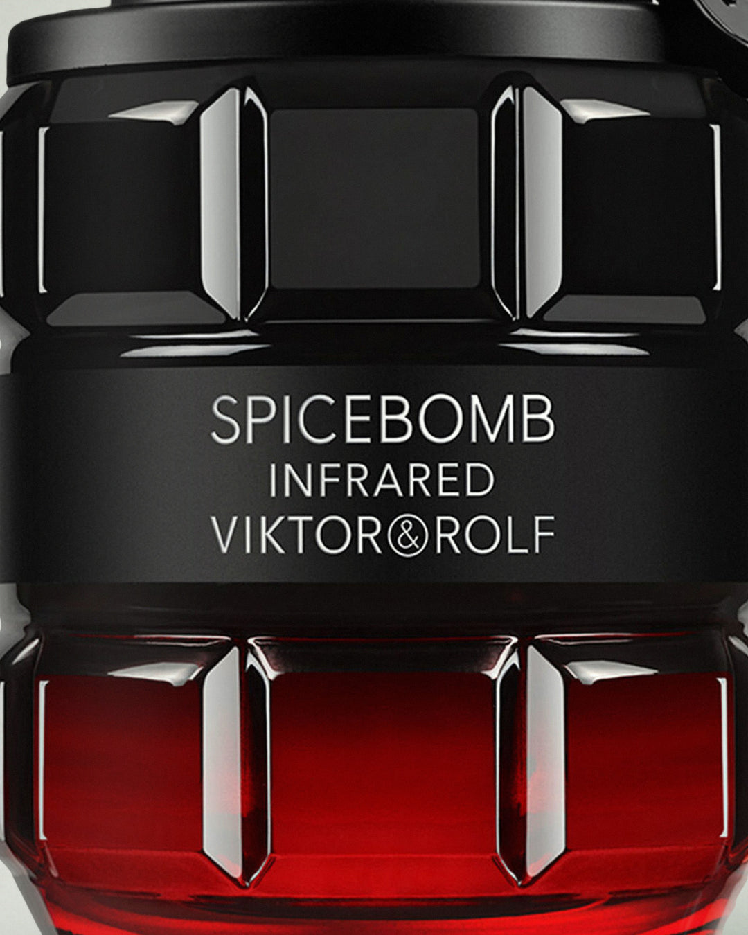 Detalle del frasco de Spicebomb Infrared de Viktor&amp;Rolf